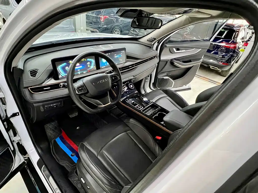 Exeed Zhaofeng C-DM — миниатюра 9