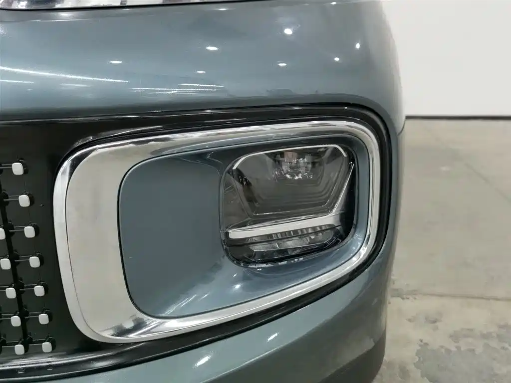 WULING WULING NEBULA