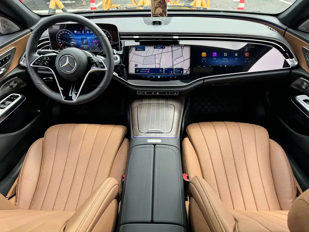 Mercedes-Benz E-Class — миниатюра 20