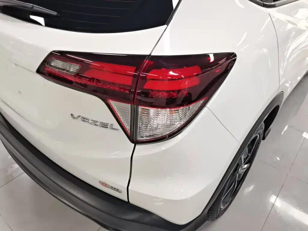 Honda Vezel — миниатюра 8