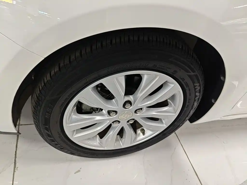 Buick Excelle — миниатюра 23