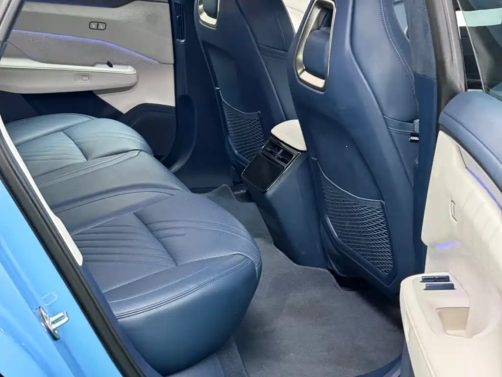 ZEEKR EXTREME KRYPTON 001