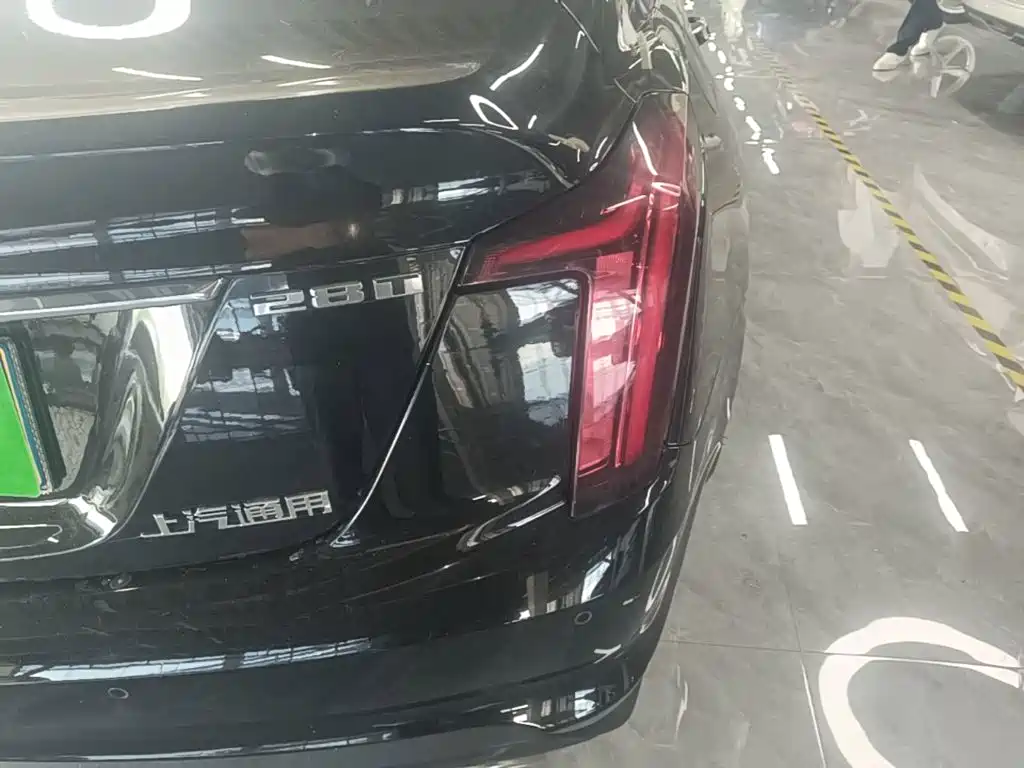 Cadillac CT5 2023 28T Luxury （ Standard ）