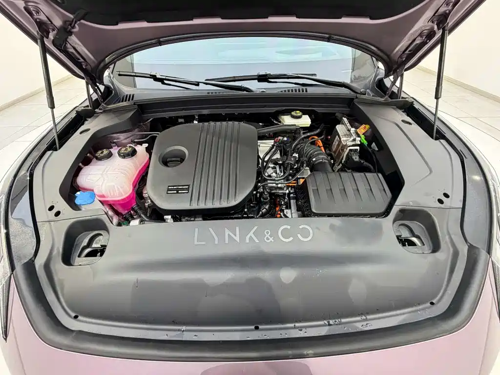 Lynk & Co 07 EM-P — миниатюра 18