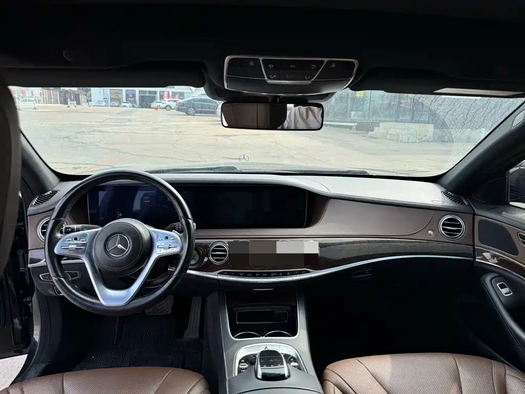 Mercedes-Benz S-Class — миниатюра 9