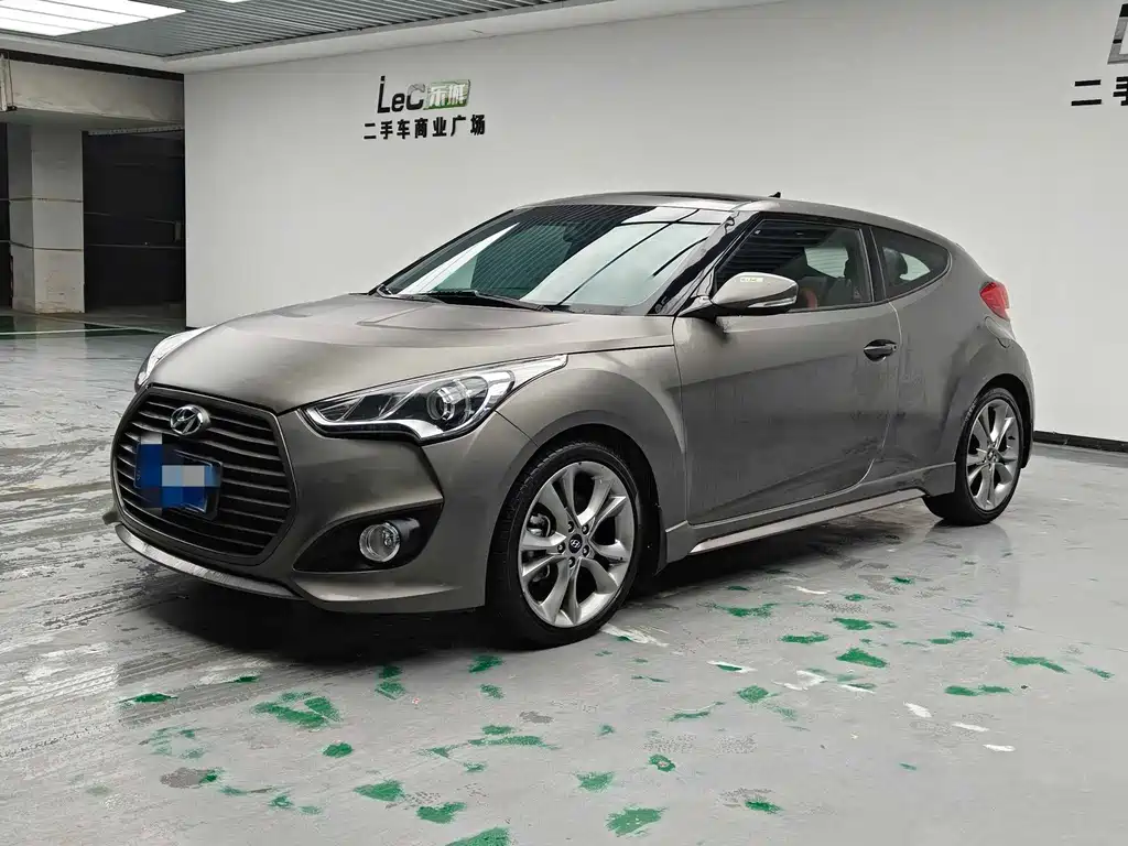 Hyundai Veloster