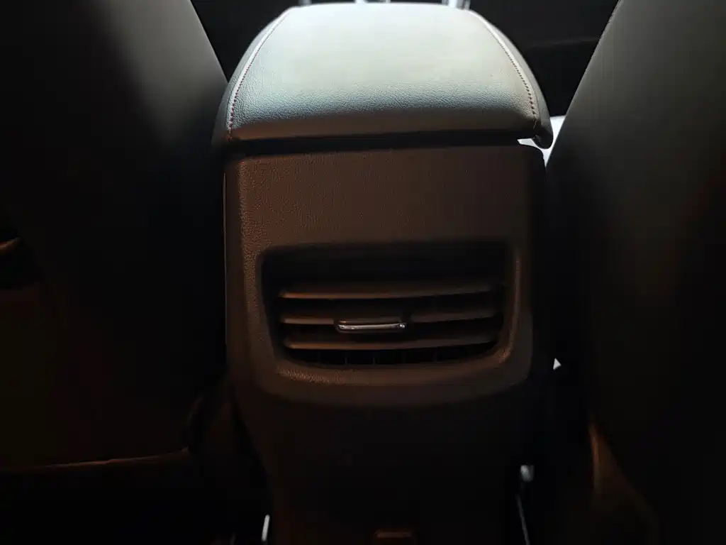 Chevrolet Volando — миниатюра 12