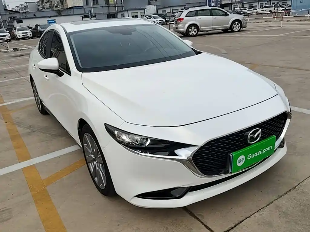 Mazda 3 Axela — миниатюра 4