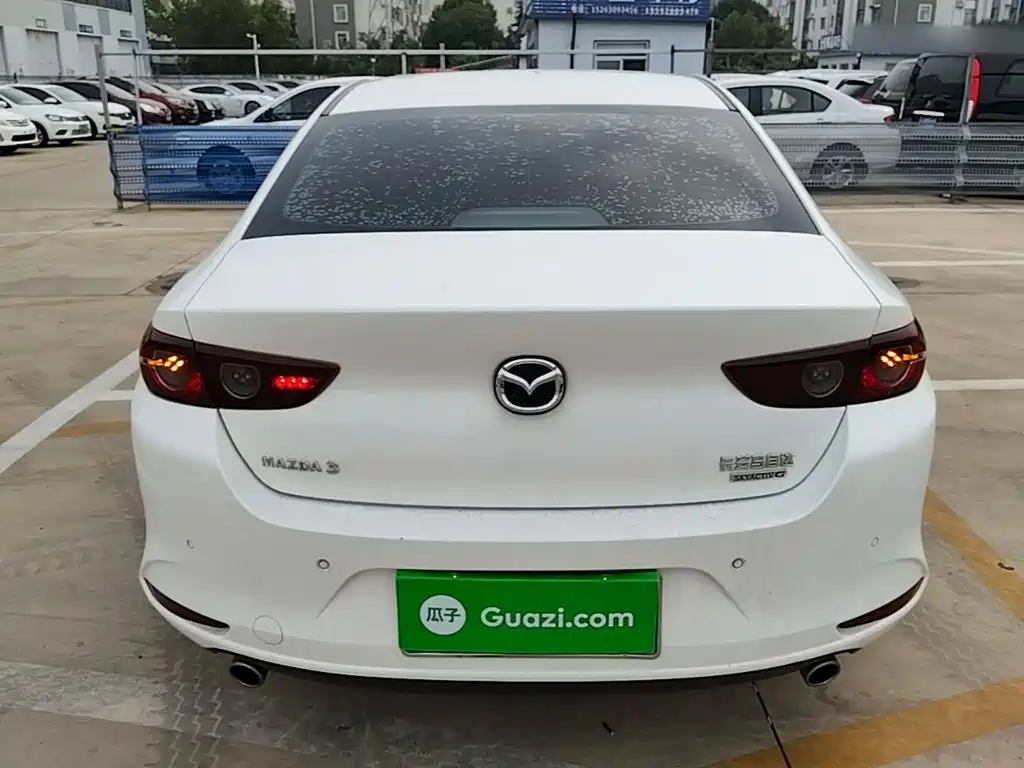 Mazda 3 Axela — миниатюра 6