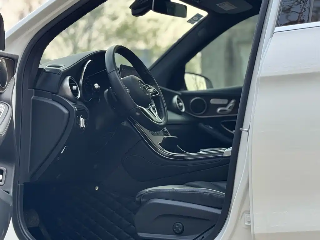 Mercedes-Benz GLC 2020 GLC 260 L 4MATIC Luxury