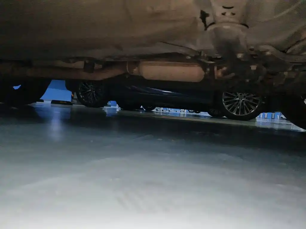 Ford Kuga — миниатюра 16