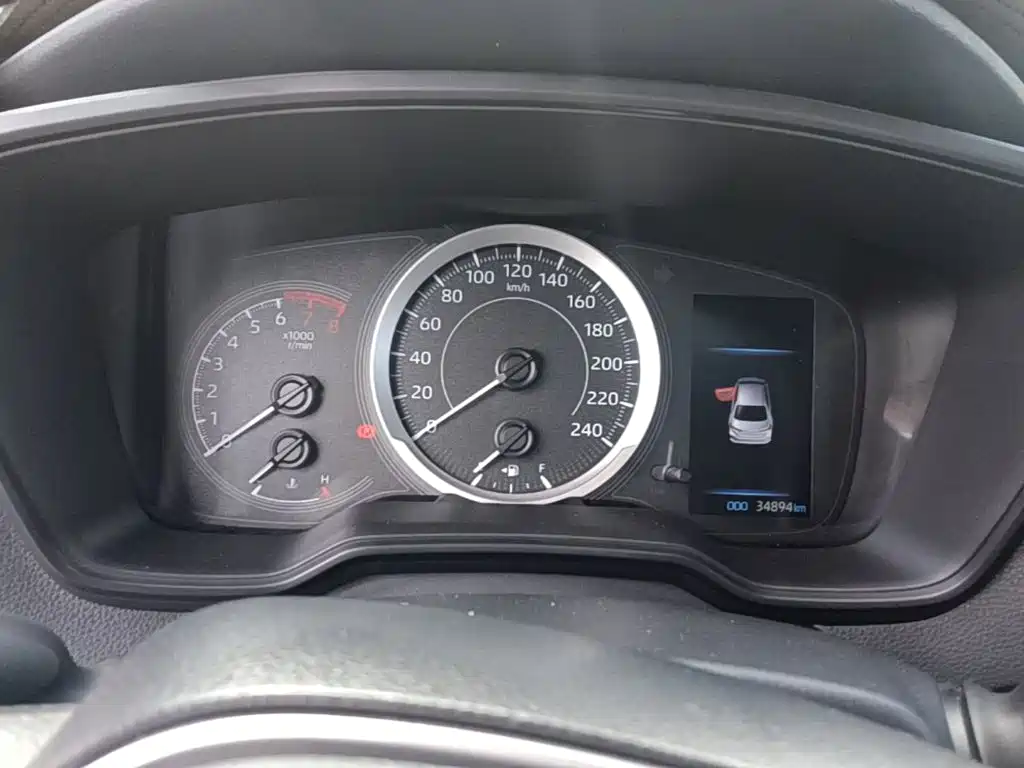 Toyota Corolla — миниатюра 14