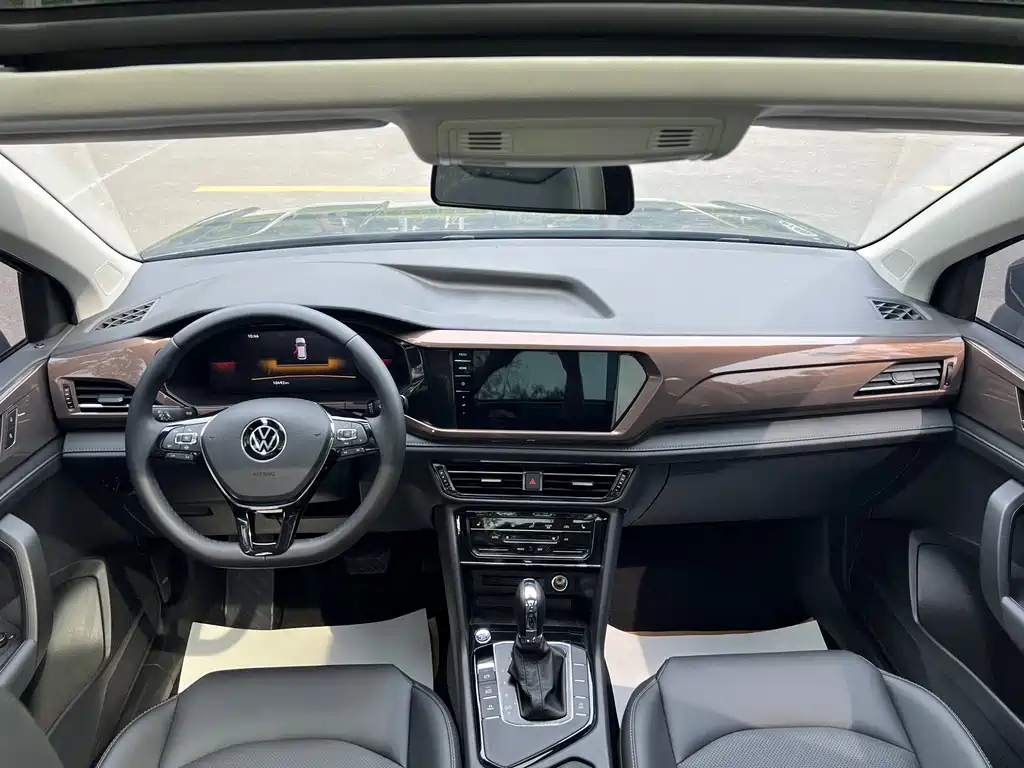 Volkswagen Tharu — миниатюра 21