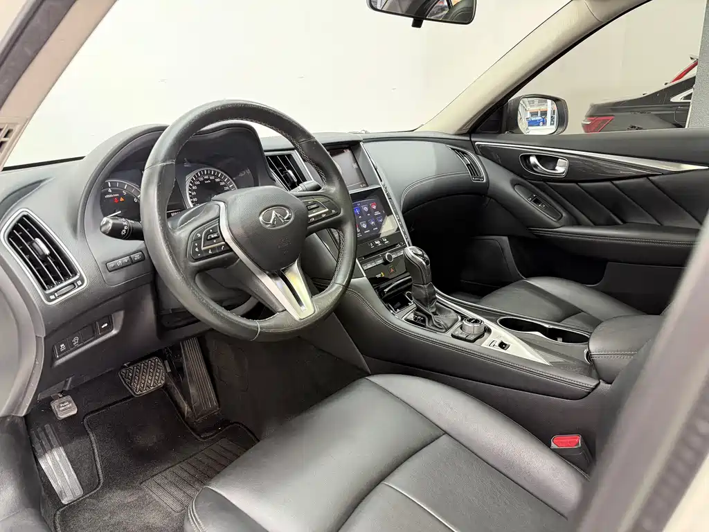 Infiniti Q50L — миниатюра 10