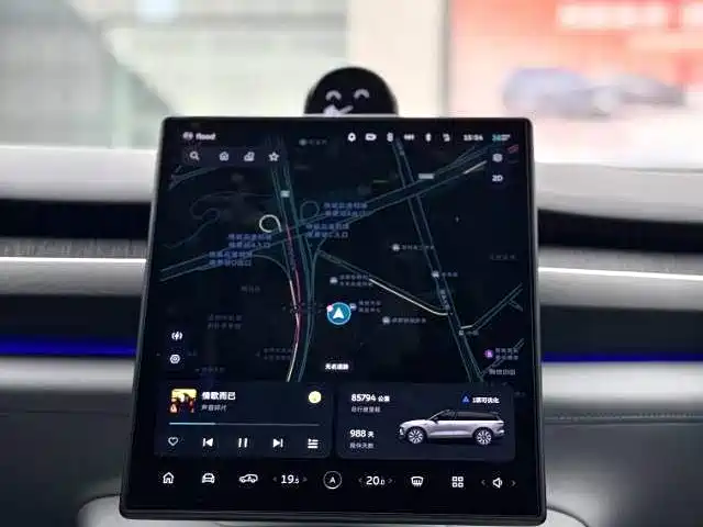 NIO ES8 — миниатюра 6