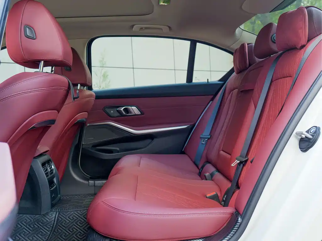 BMW 3 Series — миниатюра 9