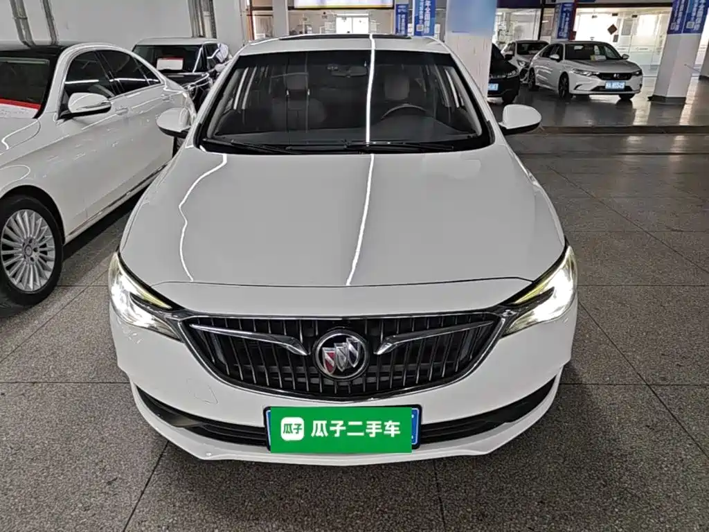 Buick Excelle — миниатюра 3