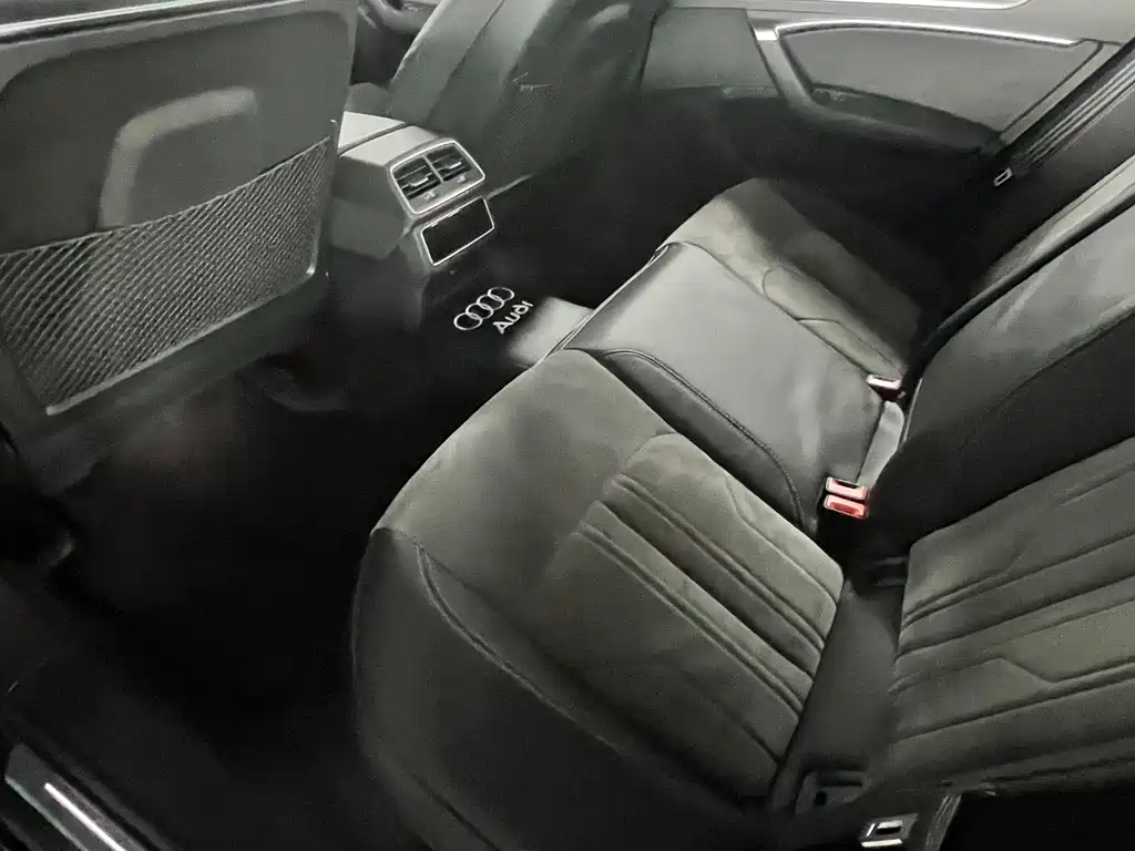 Audi A6L — миниатюра 9