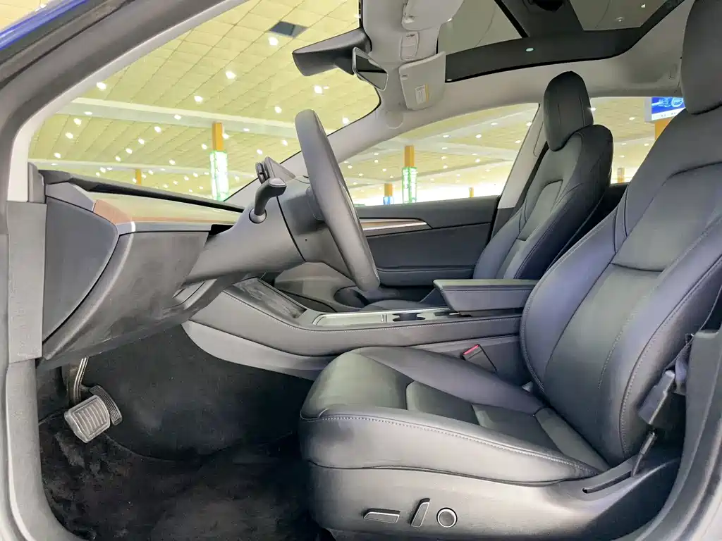 Tesla Model 3 — фотографии объявления, Фото 8