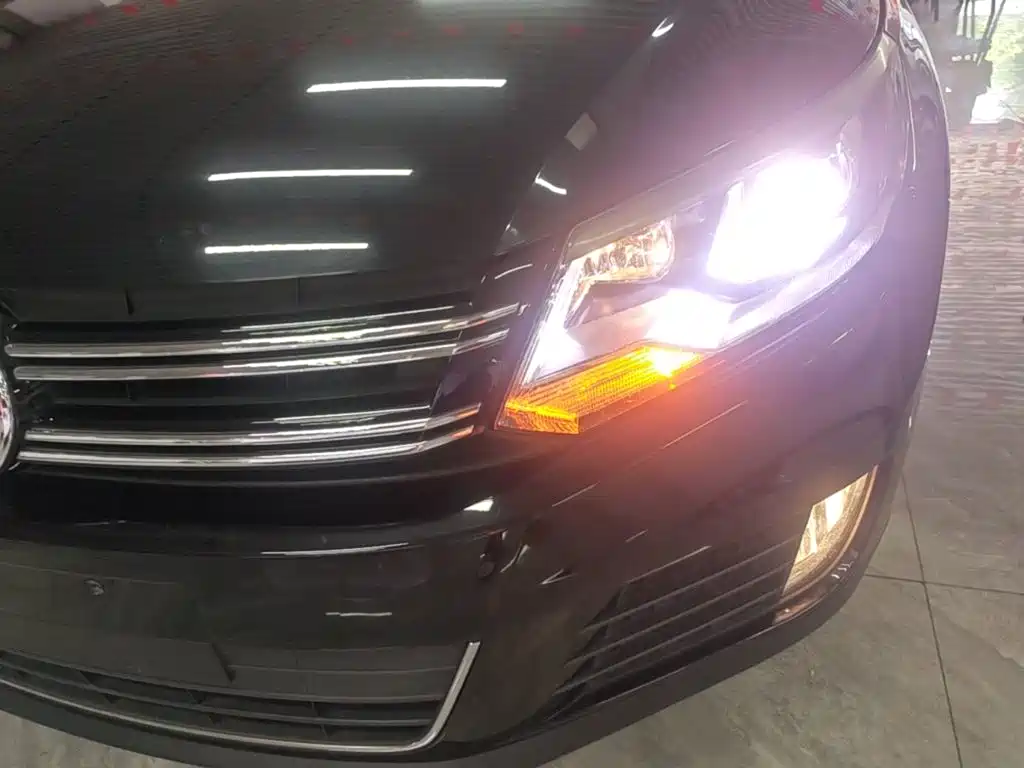 Volkswagen Tiguan — миниатюра 24