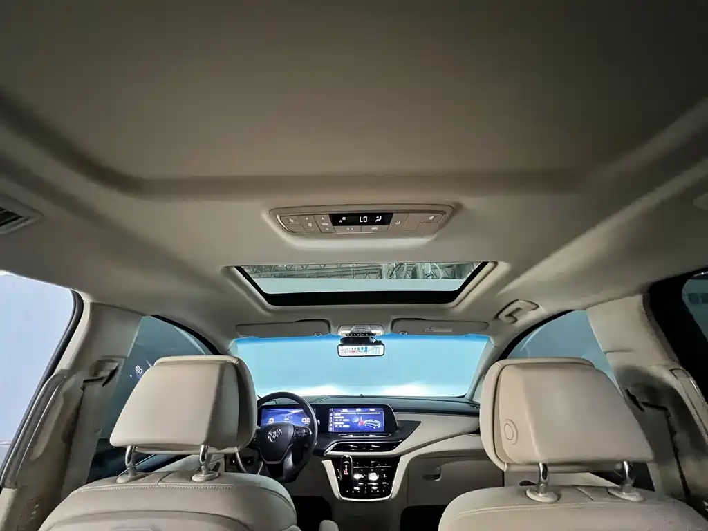 Buick GL8 — миниатюра 7