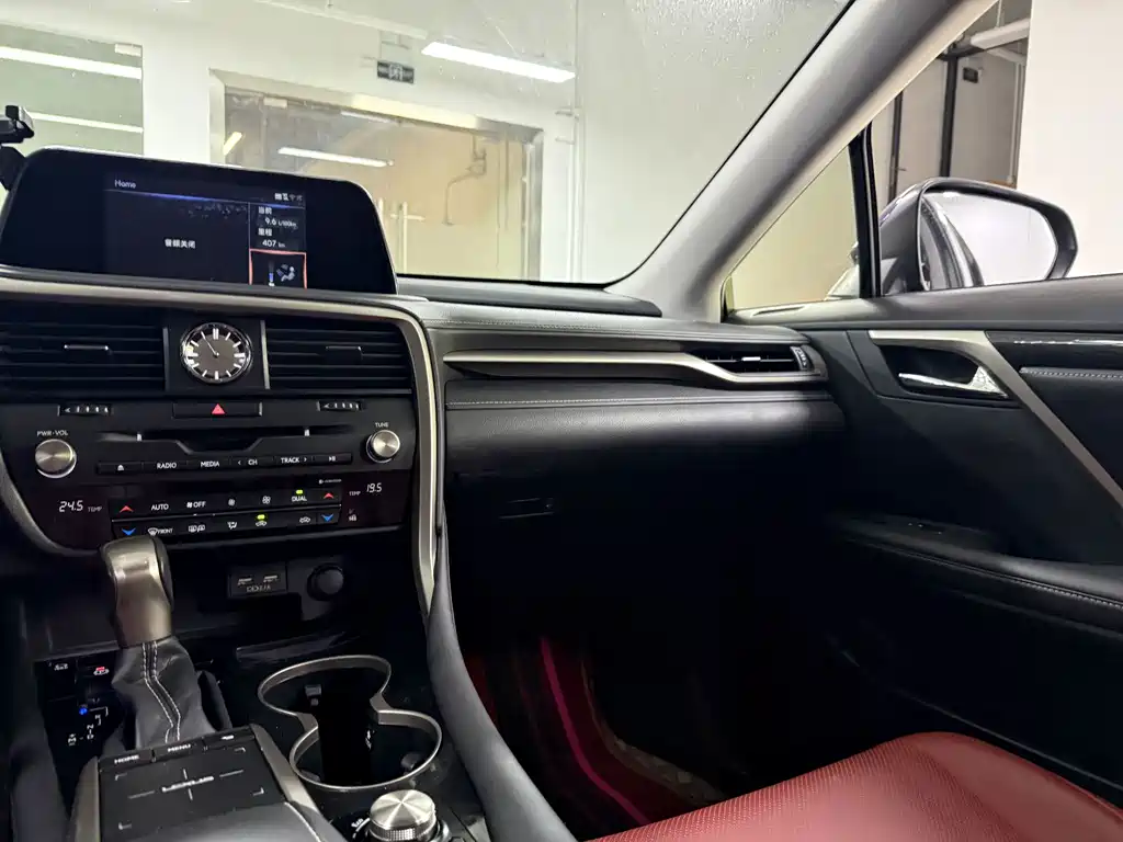 Lexus RX — миниатюра 18