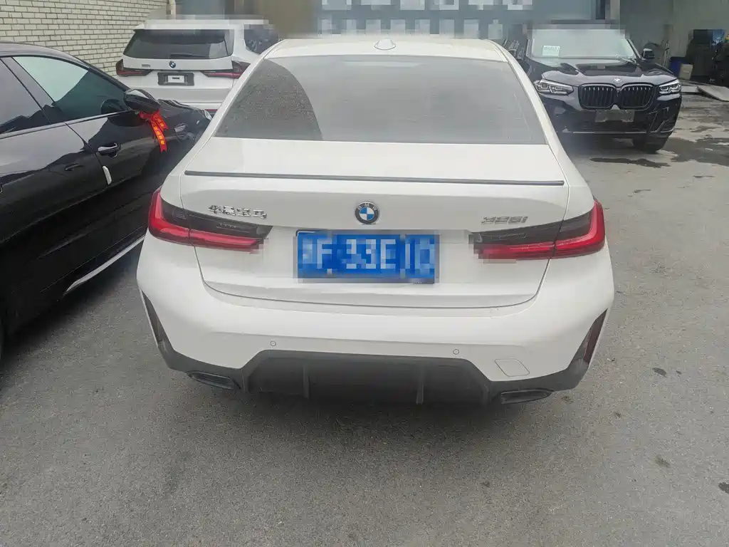 BMW 3 Series — миниатюра 11