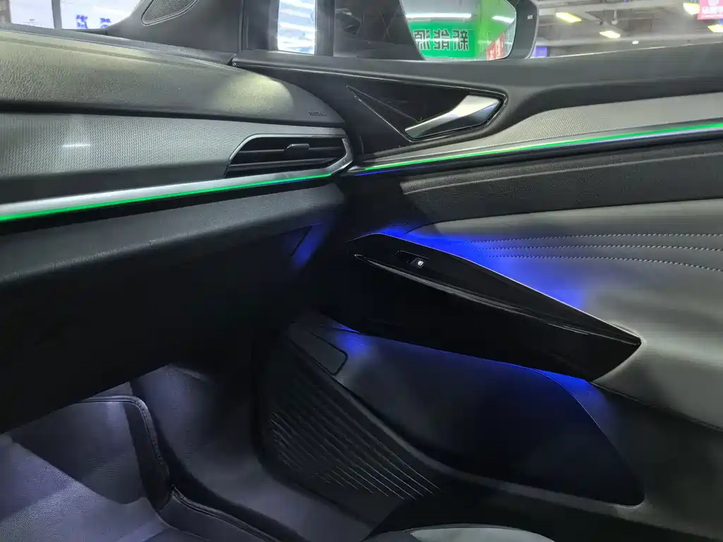 Volkswagen ID.4 Crozz — миниатюра 17