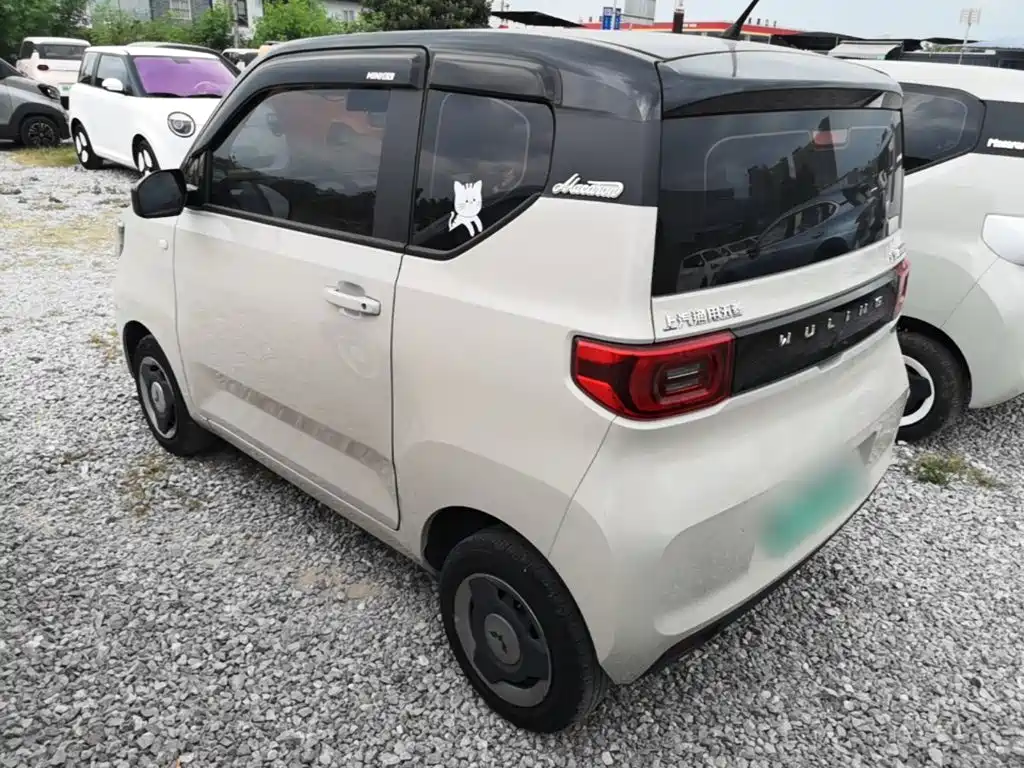 Wuling MINIEV — миниатюра 5