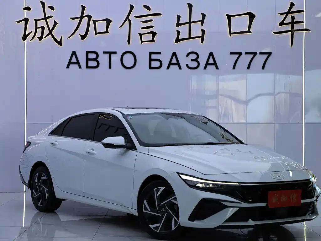 Hyundai Elantra — миниатюра 3