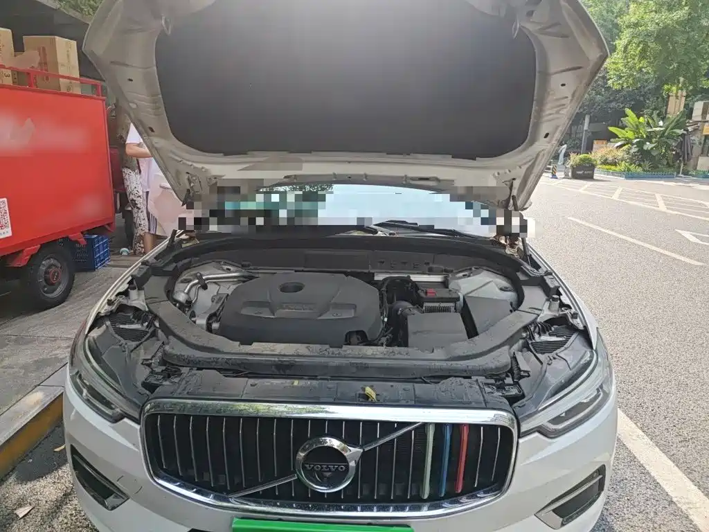 Volvo XC60 — миниатюра 11