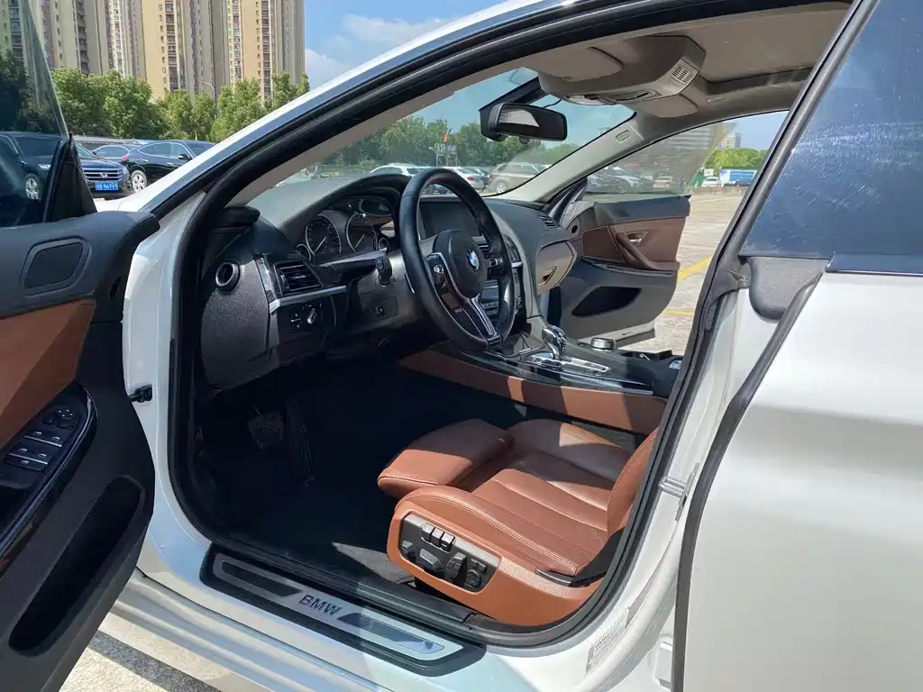 BMW 6 Series — миниатюра 6