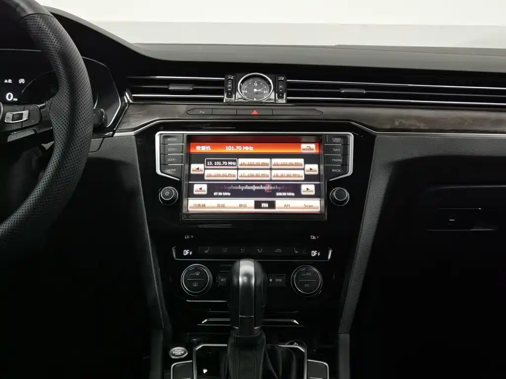 Volkswagen Magotan — миниатюра 12