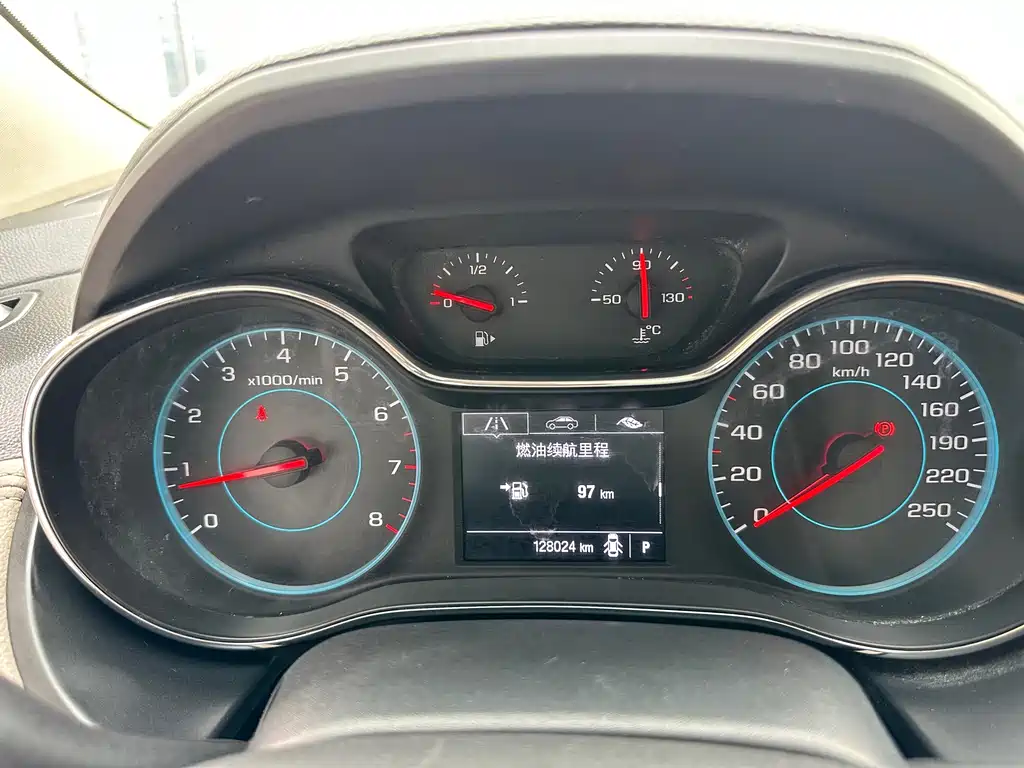 Chevrolet Cruze 1.5L Auto Luxury Edition, фото 16