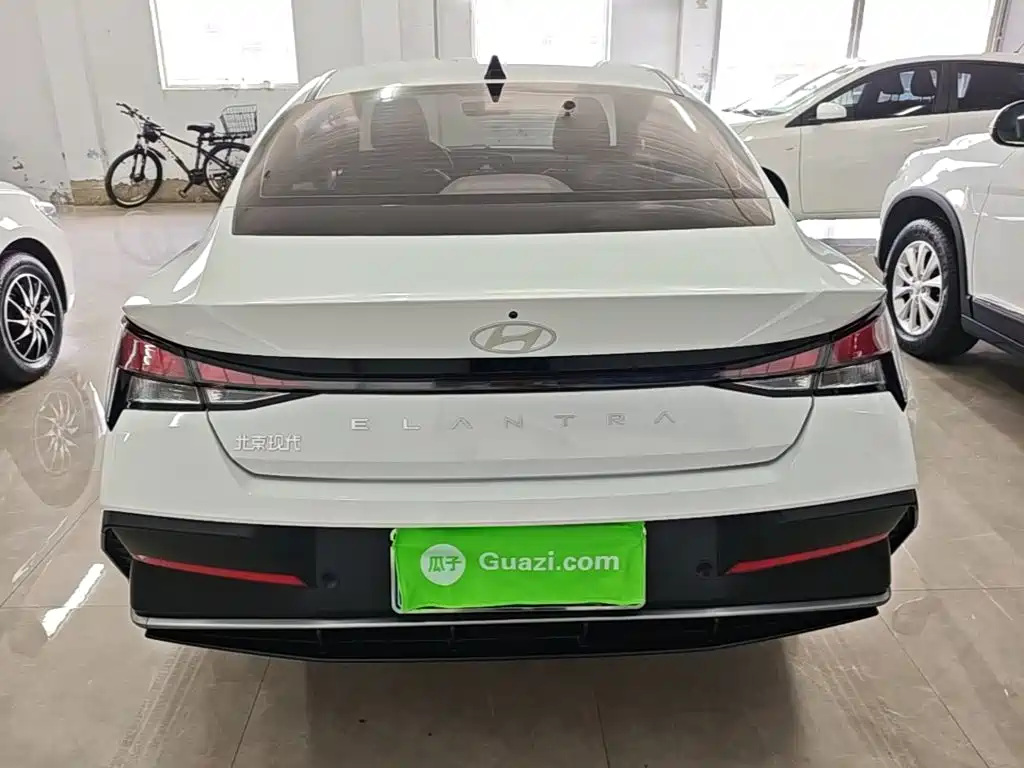 Hyundai Elantra 2023 1.5L CVT GLX Elite