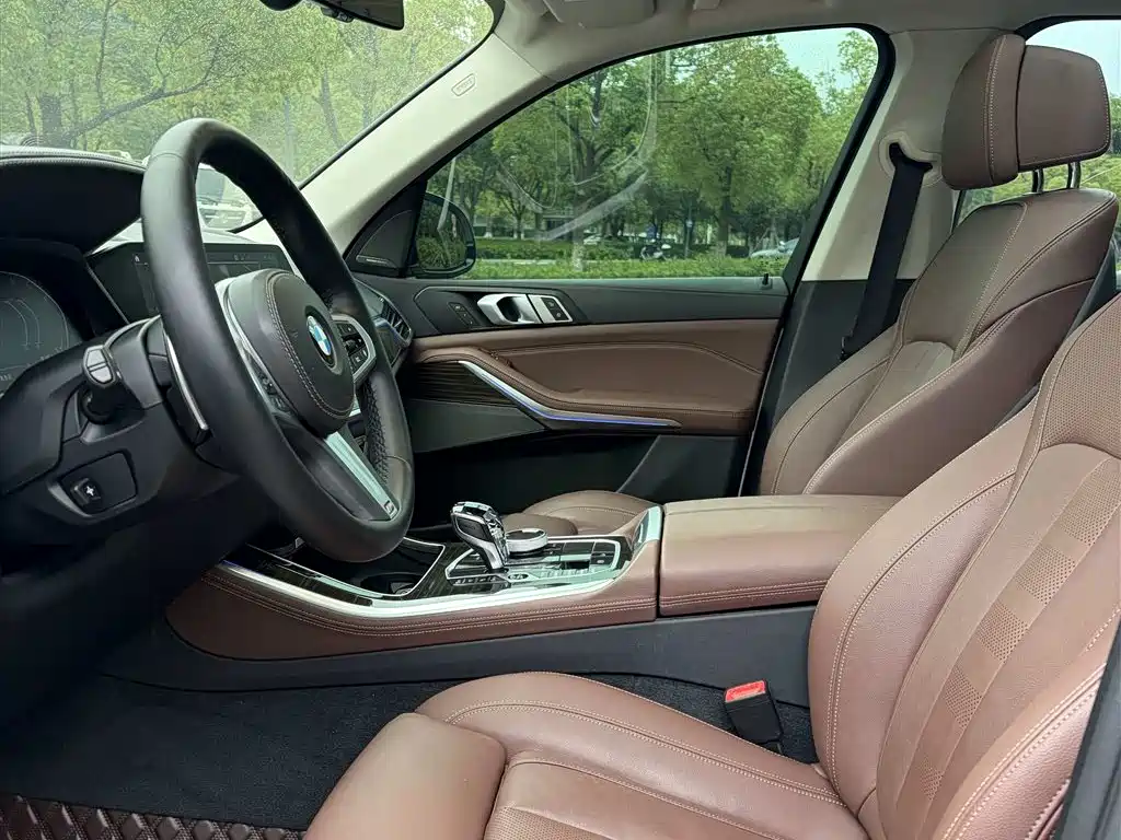 BMW X5 (Import) — миниатюра 12