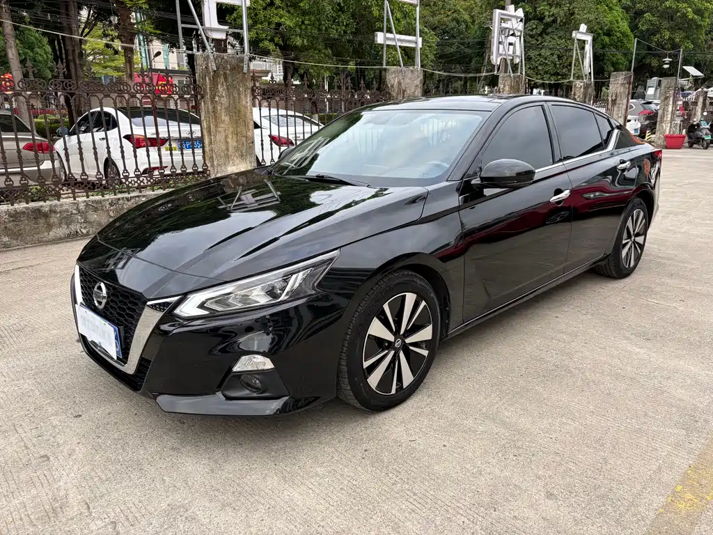 Nissan Teana 2020