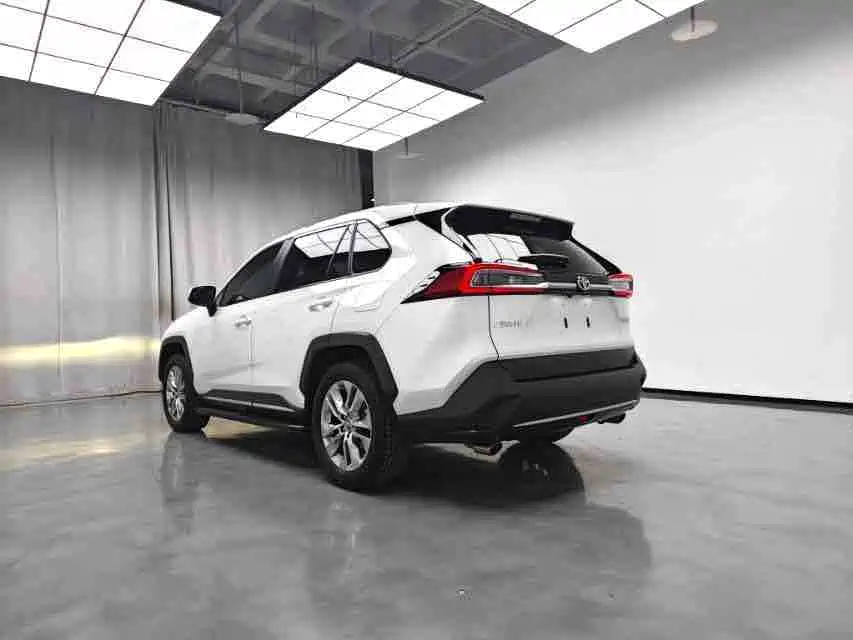 Toyota Wildlander — миниатюра 4