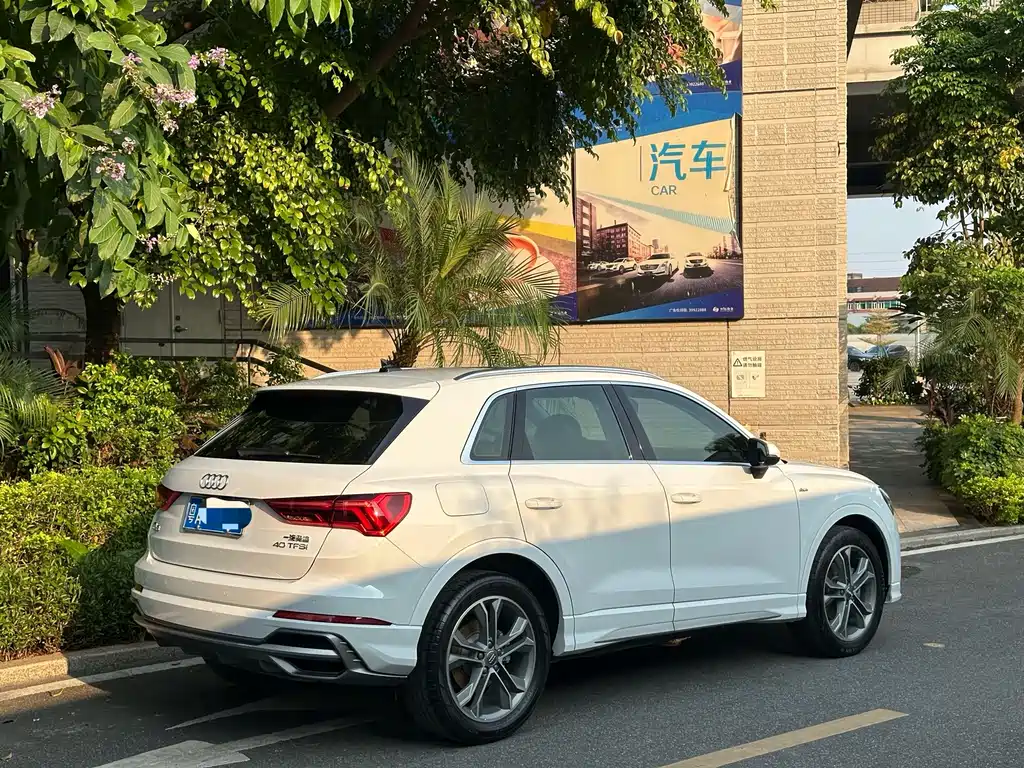 Audi Q3 — миниатюра 4