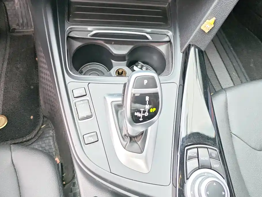 BMW 3 Series — миниатюра 16