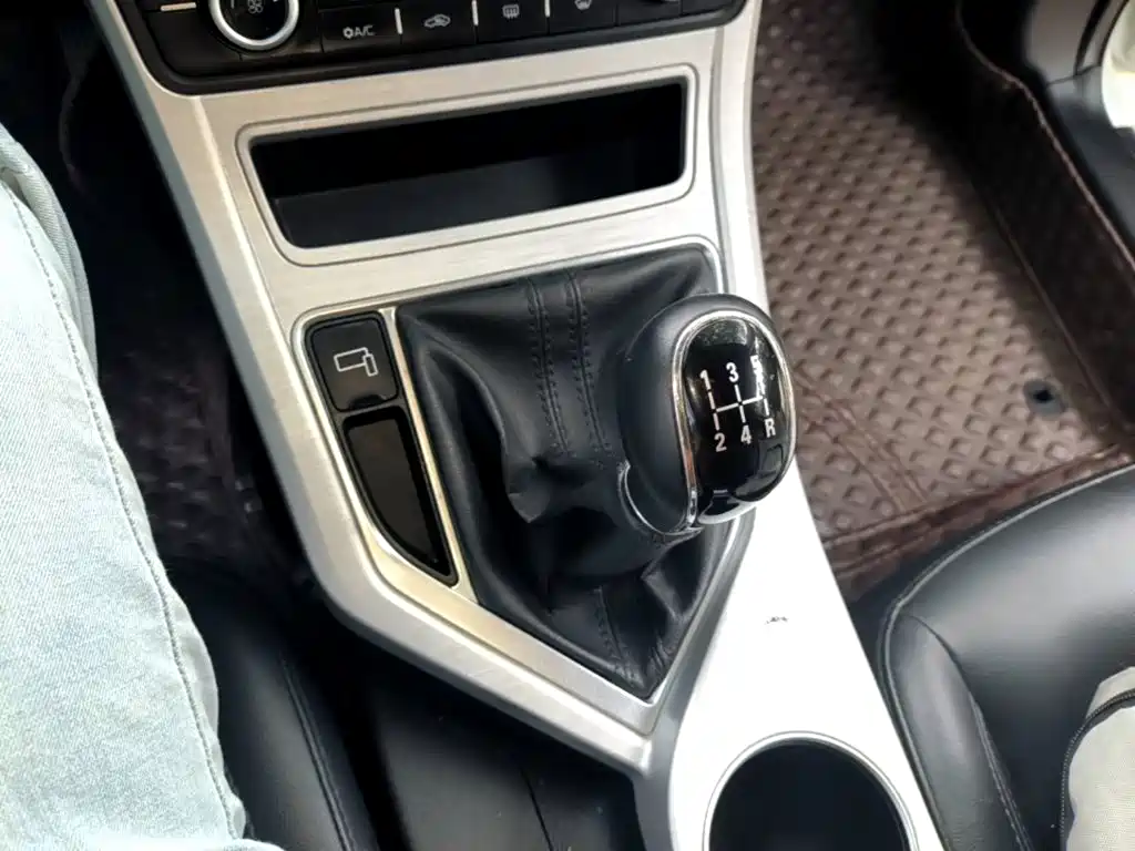 Geely Vision — миниатюра 14
