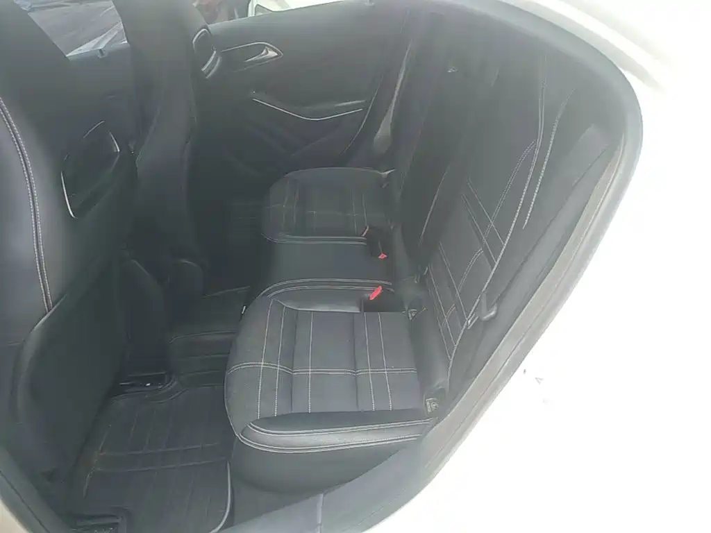 Mercedes-Benz A-Class (Import) — миниатюра 17