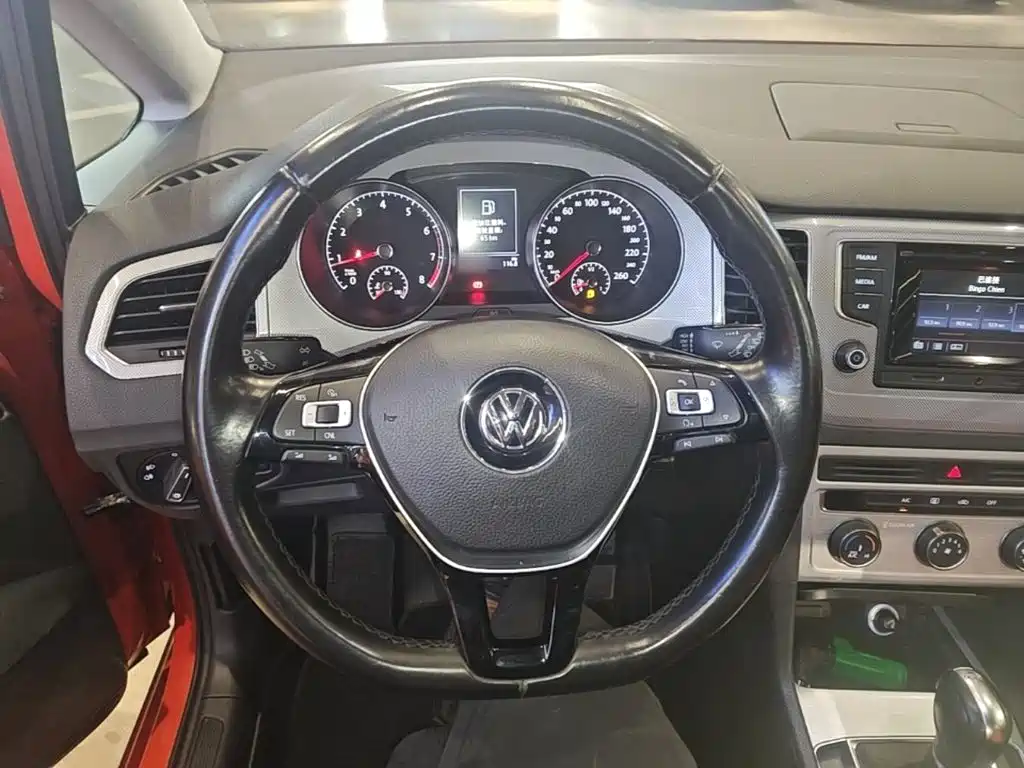 Volkswagen Golf Sportsvan — миниатюра 11