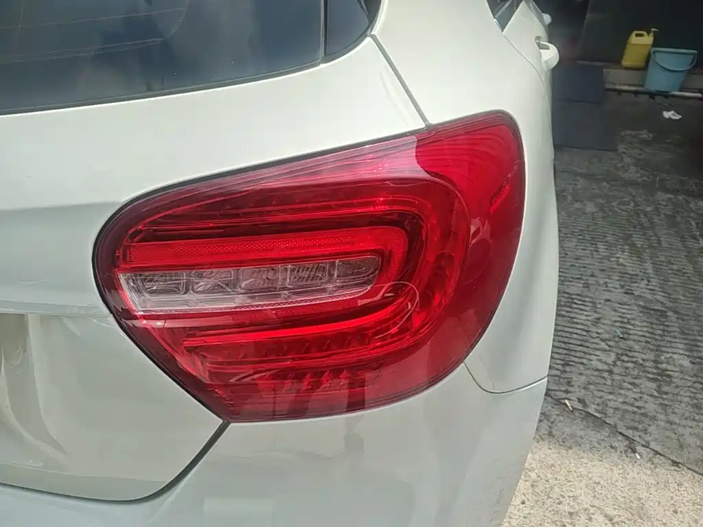 Mercedes-Benz A-Class (Import) — миниатюра 8