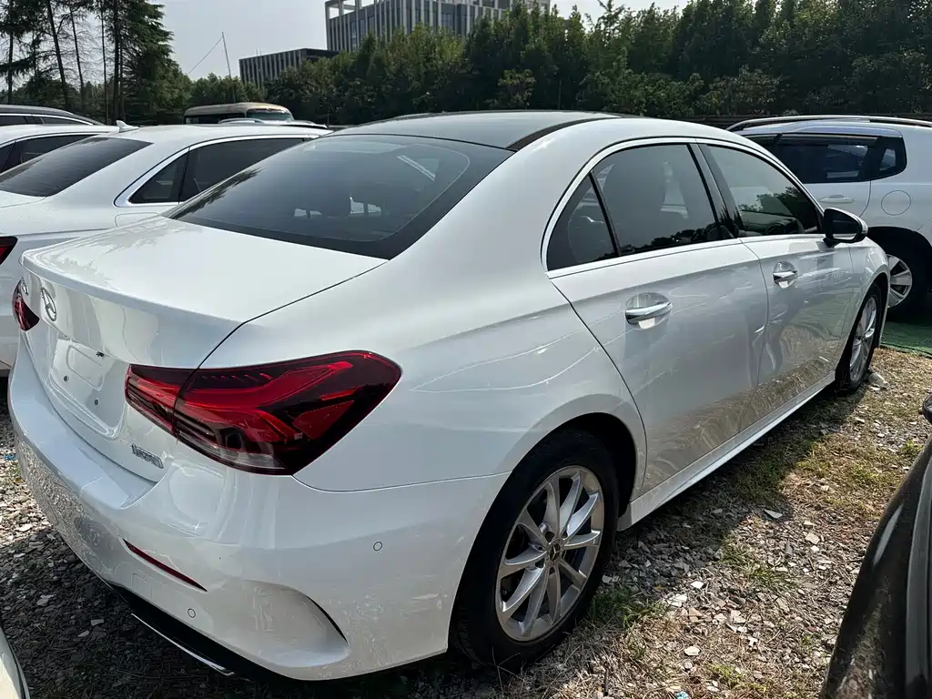Mercedes-Benz A-Class — миниатюра 15