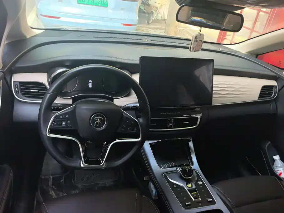 BYD MAX New Energy — миниатюра 12