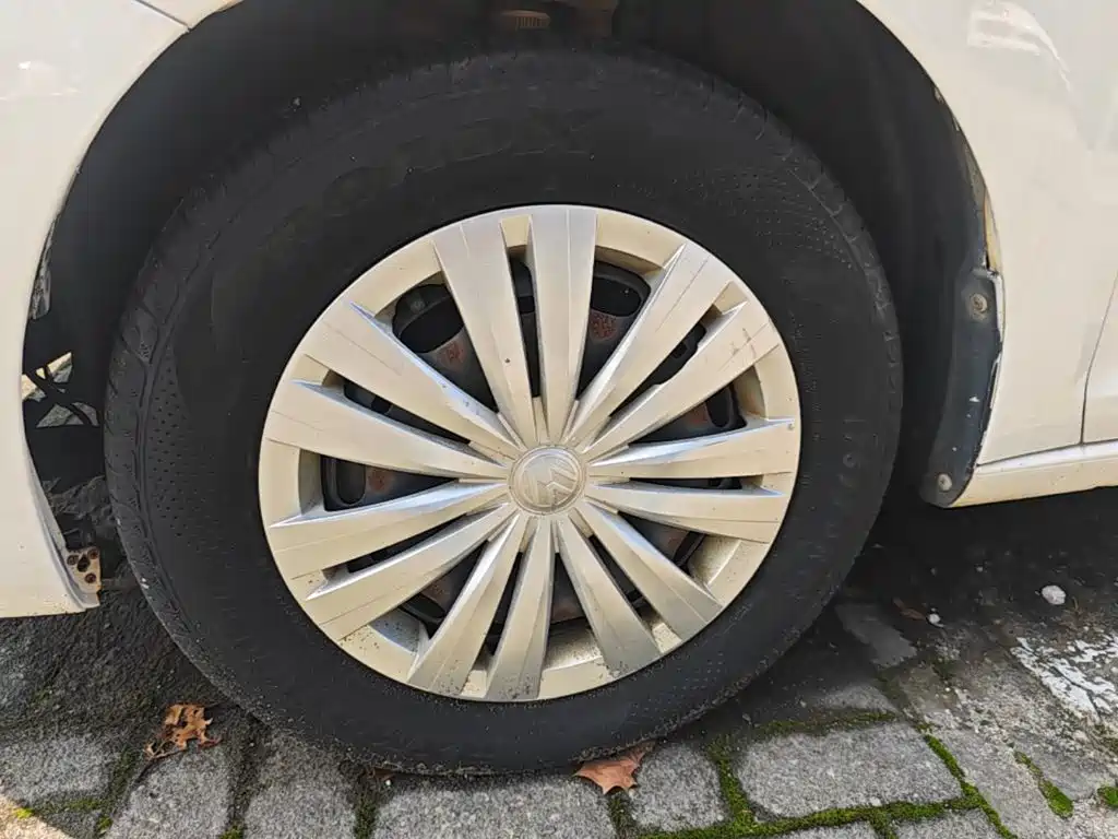 Volkswagen Santana — миниатюра 23