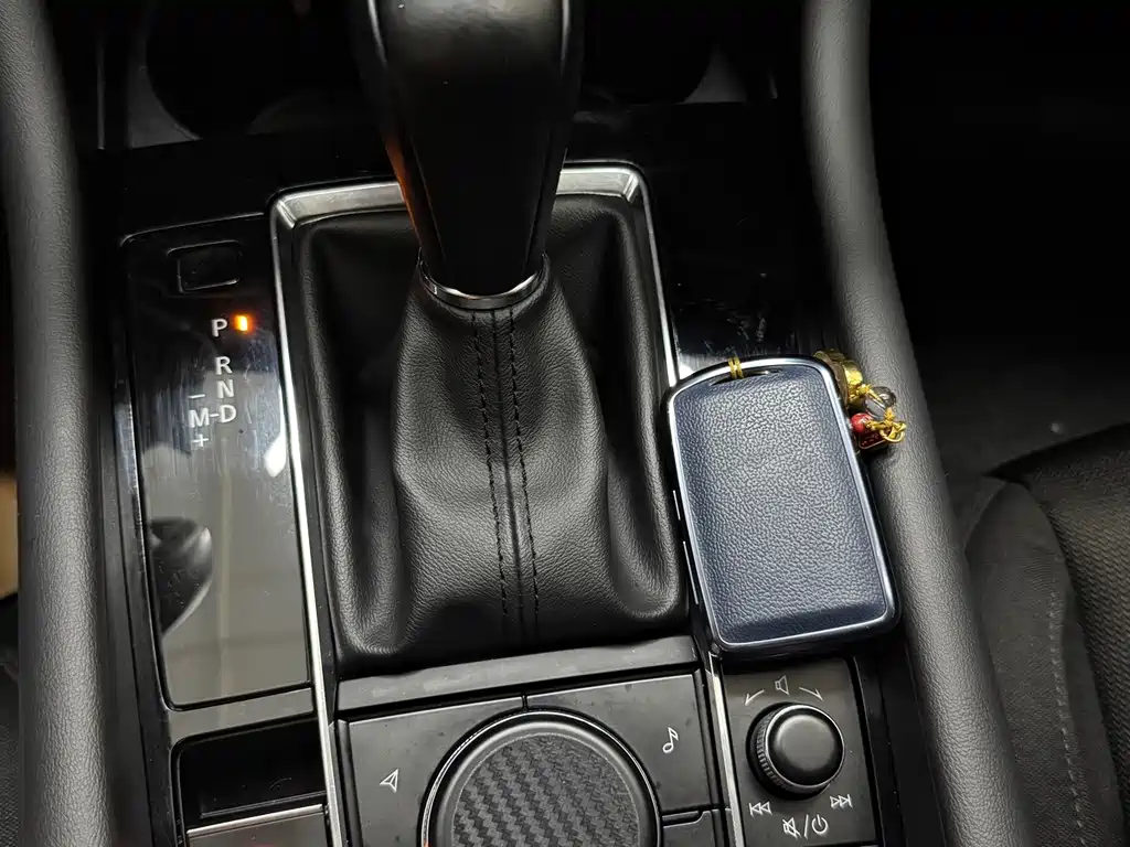 Mazda 3 Axela — миниатюра 13