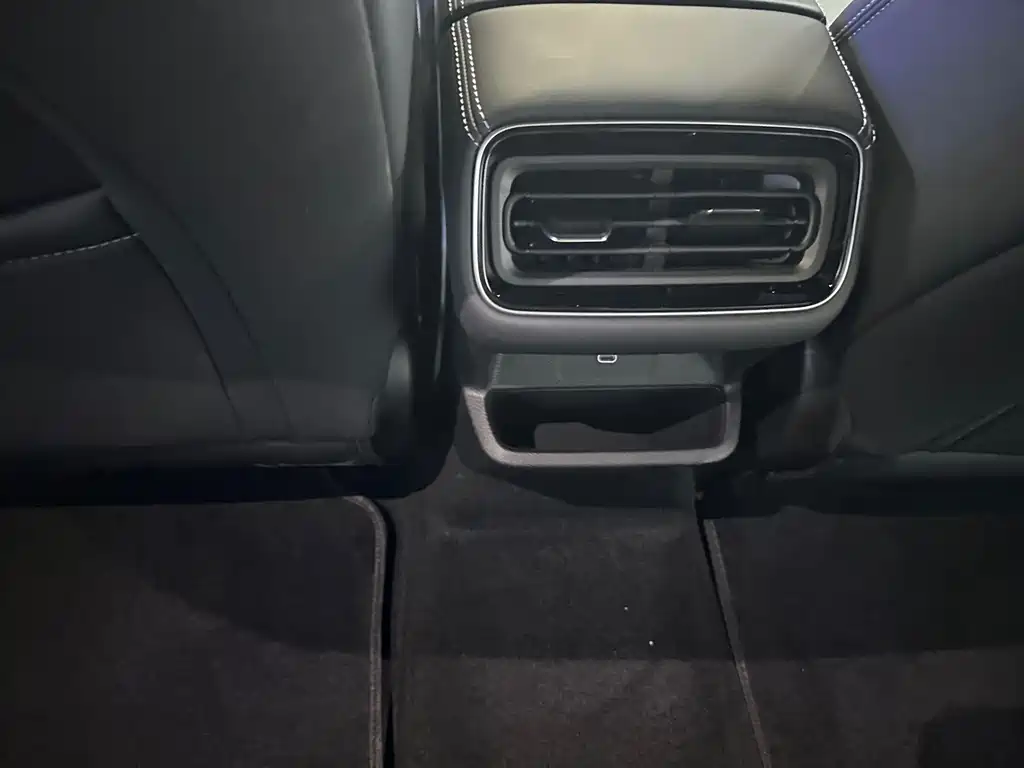 Geely Xingrui — миниатюра 8