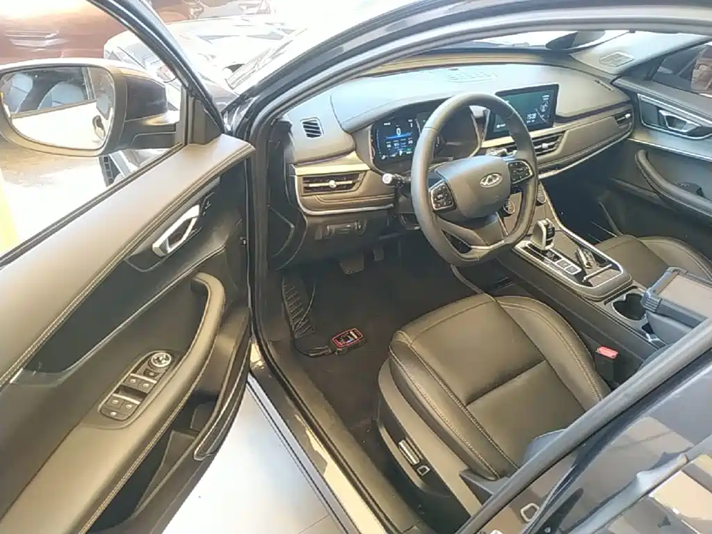 Chery Tiggo 8 — миниатюра 16